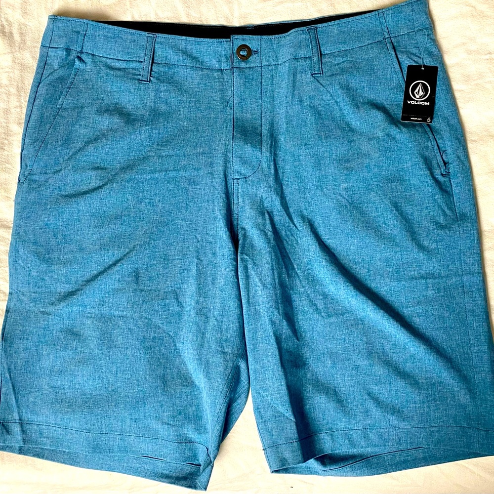 Volcom Men's Size 38 Blue Heather Flat Front Hybrid Boardshorts